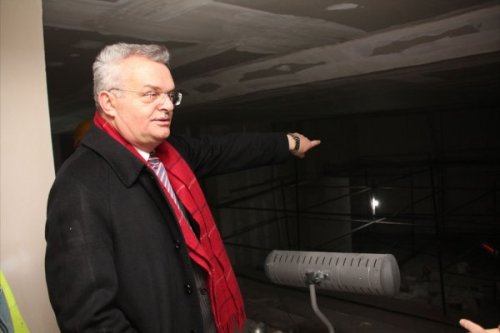 Çankırı Valisi Gençlik Merkezini İnceledi