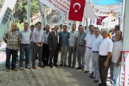 Cehenneme Deresi Köprüsü Hizmete Açıldı