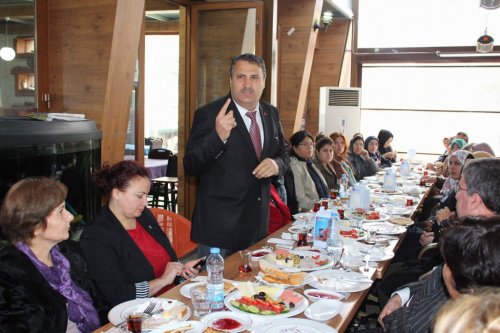 Çerçi Ak Partili Kadınlarla Buluştu