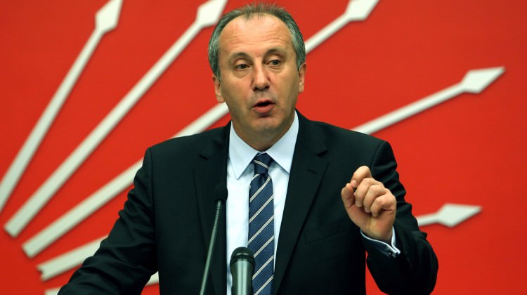chpde_isler_karisti_muharrem_ince_bayrak_aciyor_1463813051_8424.jpg