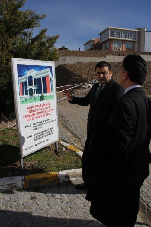 ÇOMÜ Kütüphanesi Binaya Sığmıyor