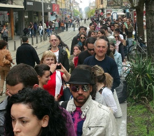 Çöpe Karşı Kitap Kampanyası