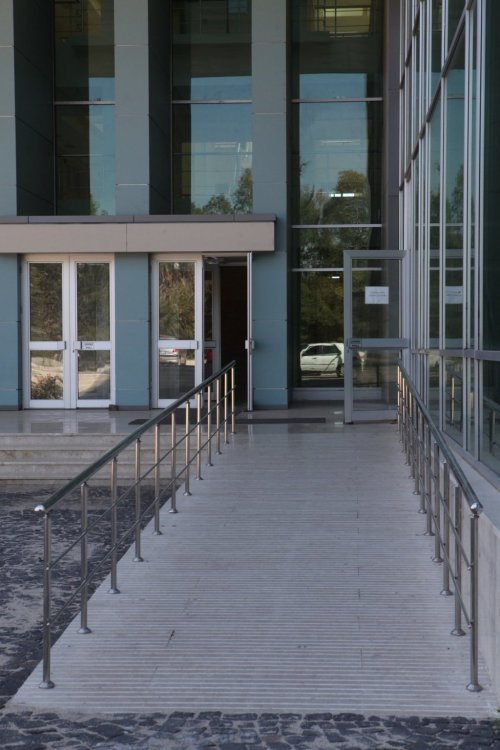 Çü Engelsiz Üniversite Olma Yolunda