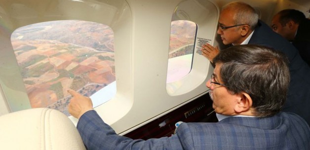 davutoglu_talimati_verdi_mesafe_2_saate_dusuyor_1410091696_7512.jpg