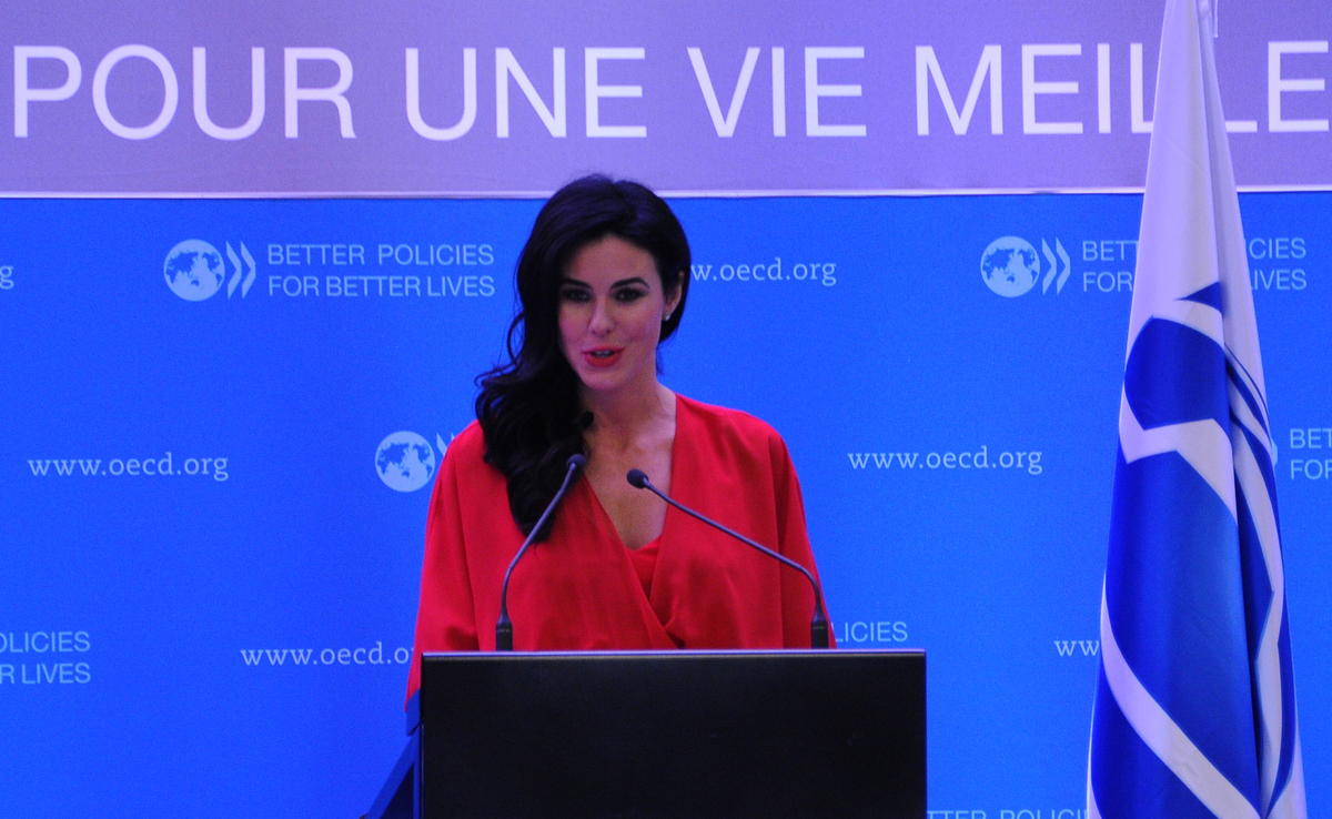 defne-samyeli_5813.jpg defne-samyeli_5813.jpg