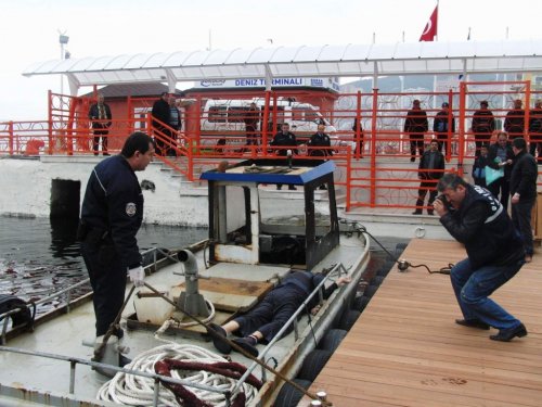 Denizden Ceset Çıktı