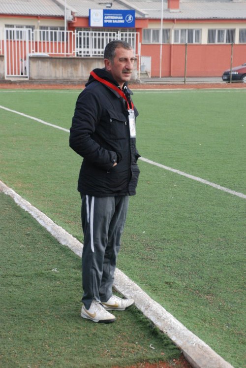 Diyarbakırspor 1968’de Yeniköyspor Mesaisi Devam Ediyor