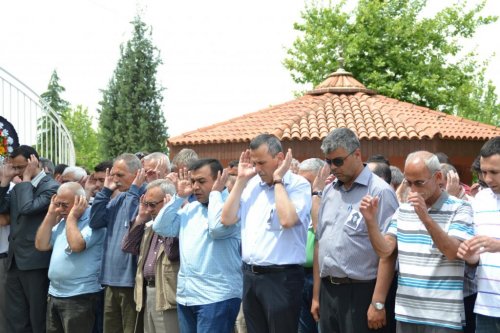 Dualarla Son Yolculuğuna Uğurlandı