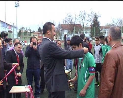 Düzce Belediyespor U-17’de Şampiyon