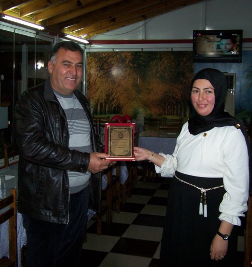 Eğitime Destek Verenlere Plaket