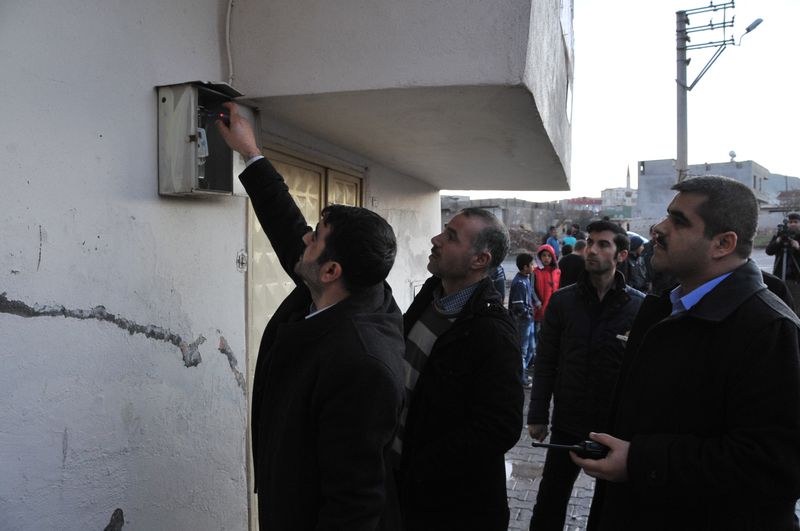 elektrik_9846.jpg elektrik_9846.jpg