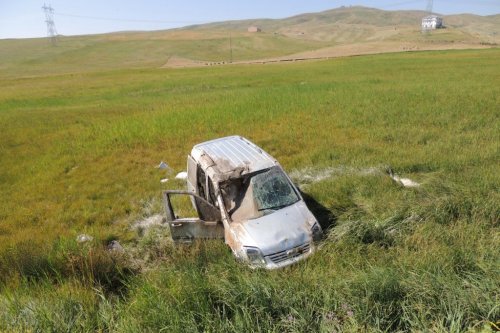 Eleşkirt’te Trafik Kazası: 3 Yaralı