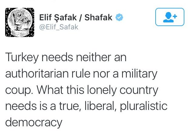 elif-safak_877.jpg