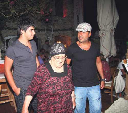 emrah-ic-gorsel.jpg