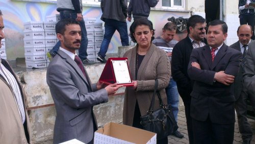 Engellilerin Ürettiği Ayakkabılar Engellilere Dağıtıldı