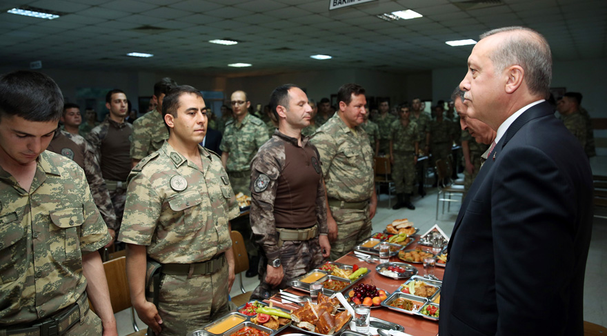 erdogan-iftar-1.jpg