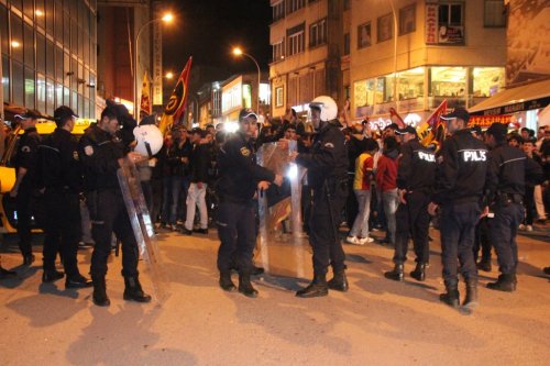 Erzurum'da Derbi Maç Sonrası Gerginlik