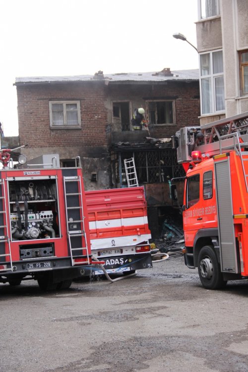 Erzurum’da Ev Yangını