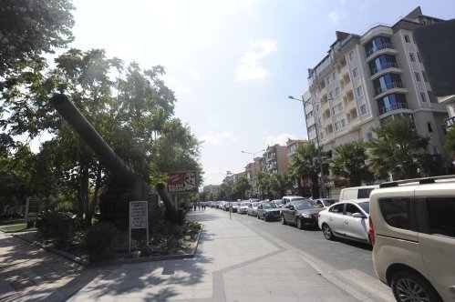 Feribot İskelesinde Trafik Keşmekeşi