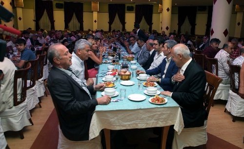 Fethi Yaşar, Yenimahalle Esnafıyla Buluştu