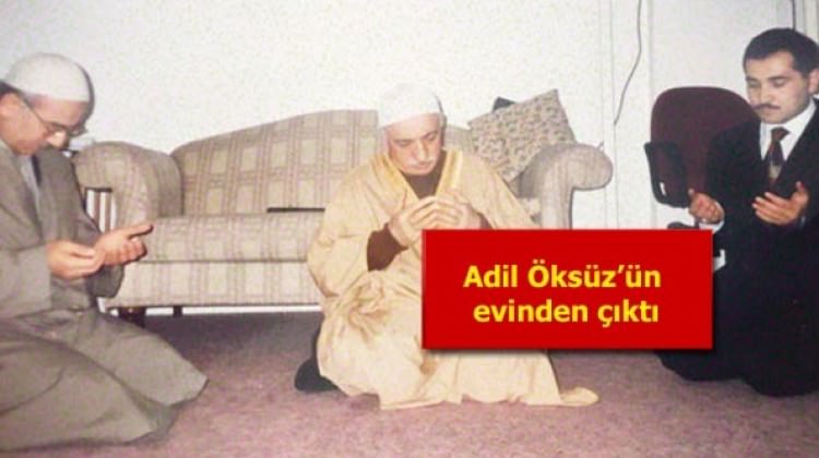 feto_elebasi_gulenin_dizinin_dibinde_1472705677_365.jpg feto_elebasi_gulenin_dizinin_dibinde_1472705677_365.jpg