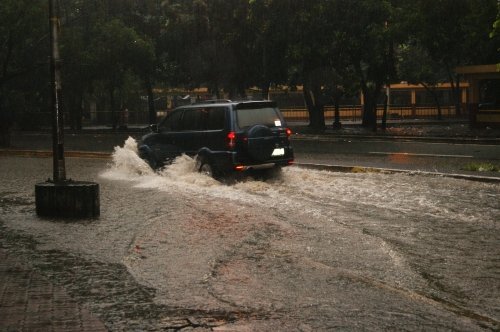 Filipinler'da Muson Yağışları Can Aldı