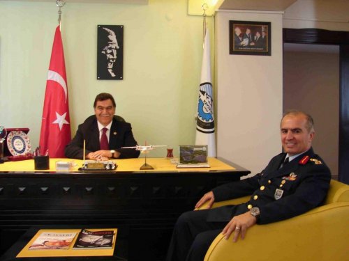Garnizon Komutanı’ndan Kesob’a Ziyaret