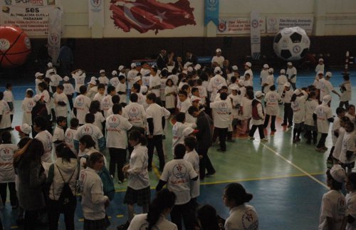 Gençlik Tırı Erzurum’da