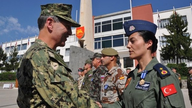 gokyuzunde-herkes-esit-ut-7qx1c0-om-w-640x360.jpg gokyuzunde-herkes-esit-ut-7qx1c0-om-w-640x360.jpg