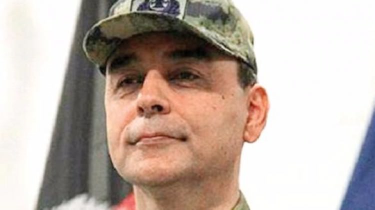 gulen_onu_zengin_bir_kizla_evlendirdi_1499661519_3211.jpg