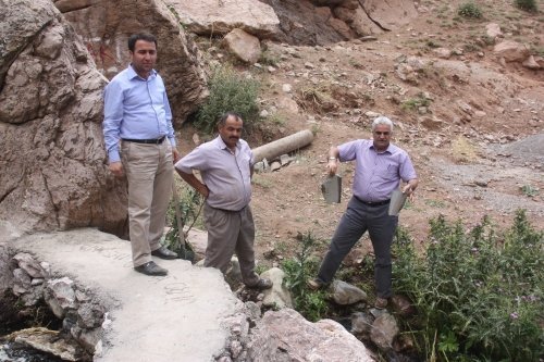 Hakkari’de Yaylacılar Su Şebekelerini Tahrip Etti