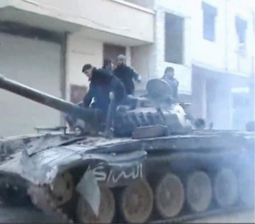 Halep’te Silahlar Susmuyor