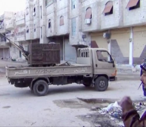 Halep’te Silahlar Susmuyor
