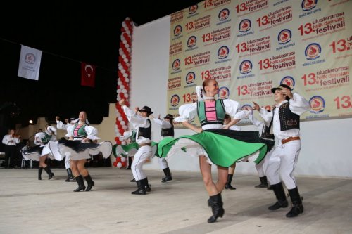 Halk Oyunları Festivaline Muhteşem Final