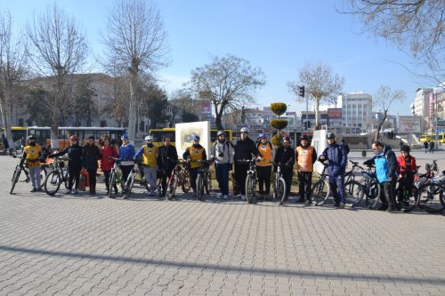 Hayvan Hakları İçin Pedal Çevirdiler