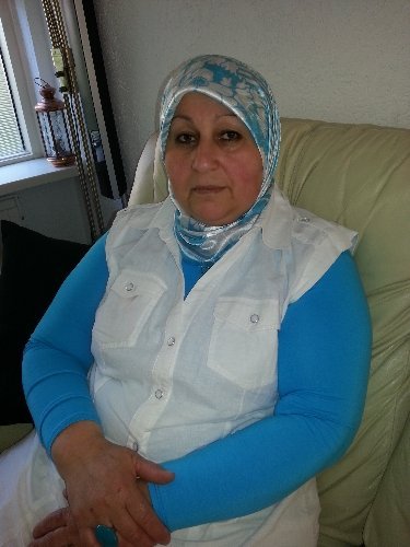 Hollanda'da Başörtülüye Eziyet!