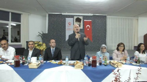 Huzurevinde İftar Yüzleri Güldürdü