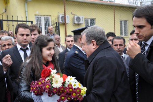 İçişleri Bakanı Güler Derik’te