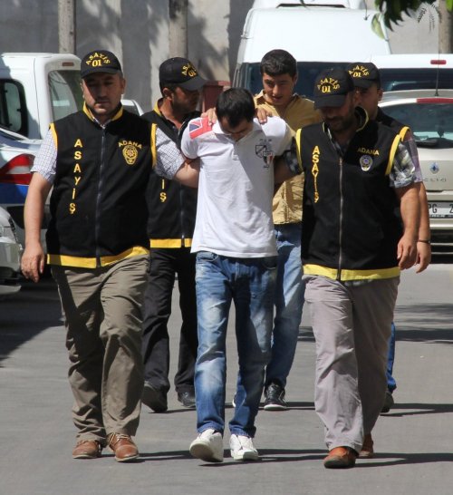 İçki Hırsızları Polisten Kaçamadı