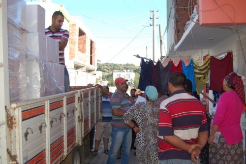 İhtiyaç Sahiplerine Ramazan Yardımı