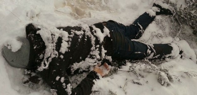 istanbulda_karlar_icinde_ceset_bulundu_1424325568_6495.jpg
