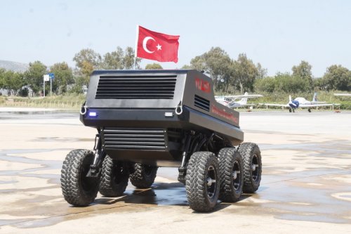 İşte Yerli Uçak Yangın Söndürme Aracı