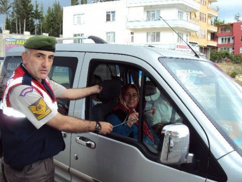 Jandarma Anneleri Unutmadı