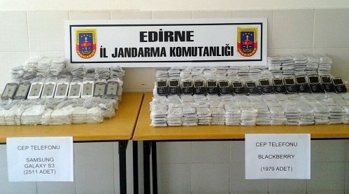 Jandarma Kaçak Cep Telefonu Operasyonu