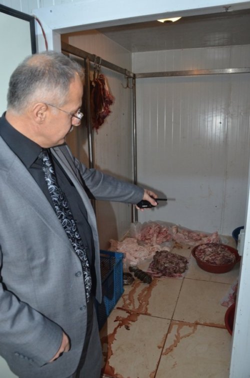 Kaçak Et İmalathanesine Operasyon