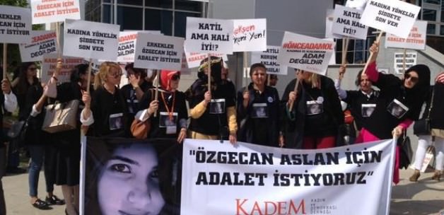 kadem_uyelerine_cirkin_saldiri_1434097817_2629.jpg