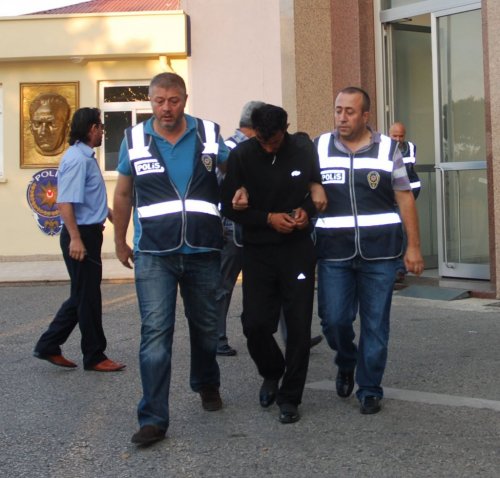 Kadın Memuru Öldüren Zanlılar Yakalandı