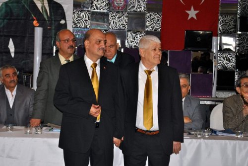 Kahvehanecilerden Gergin Seçim