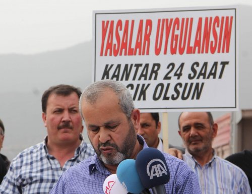 Kamyoncu Ve Tır Esnafından Bir Garip Eylem