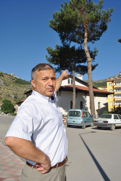 Kargalarla Başı Dertte